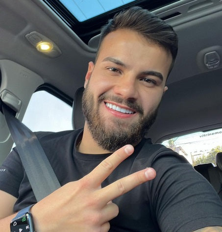 Cristian Hormazabal- Comprador de Facebook