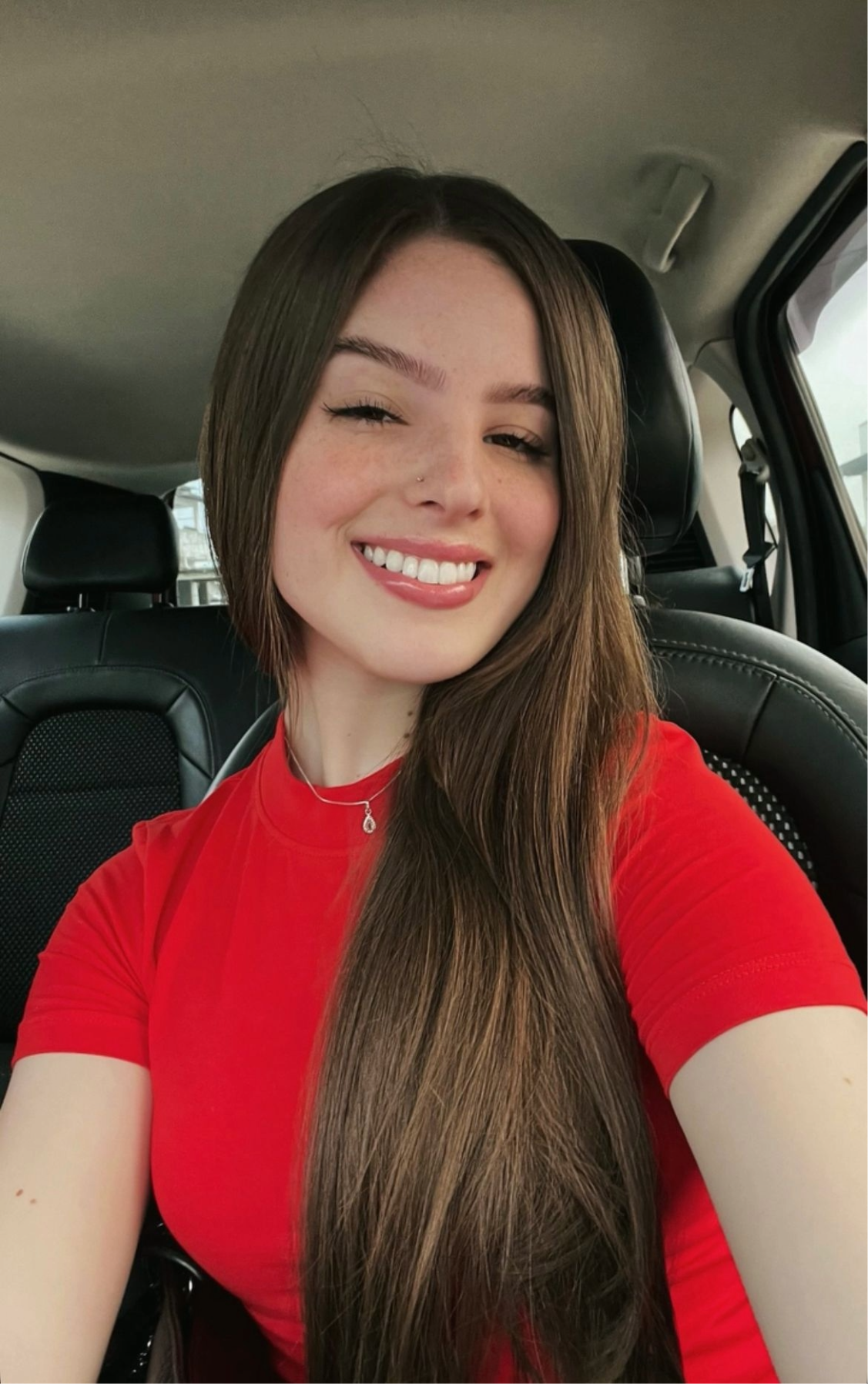 Lorena Cabezas - Compradora de Facebook